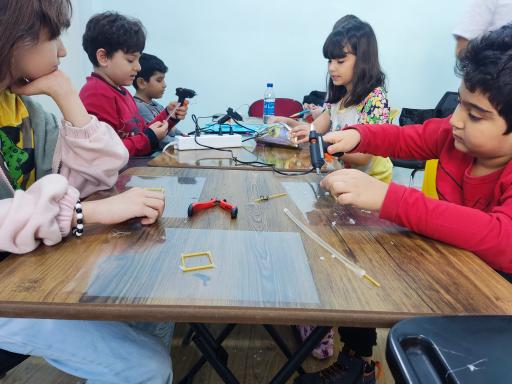 عکس آموزشگاه رباتیک خانه ایده