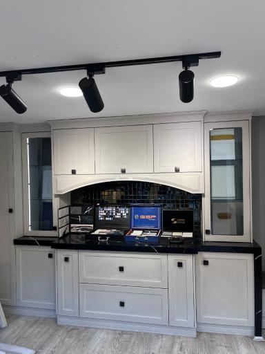 عکس کابینت برج