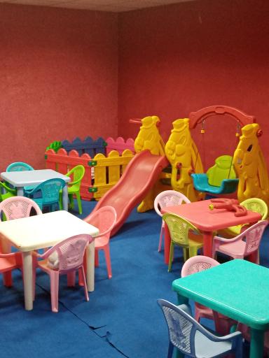 عکس مهد کودک و پیش دبستانی یاسین