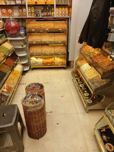 عکس خشکبار شایگان