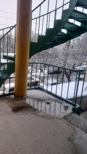 عکس دبیرستان حضرت آمنه