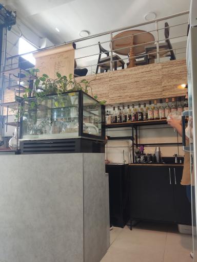 عکس کافه پیوو 