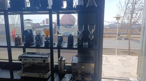 عکس تعمیرات و تجهیزات اسپرسو ساز 