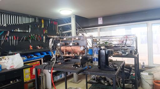 عکس تعمیرات و تجهیزات اسپرسو ساز 