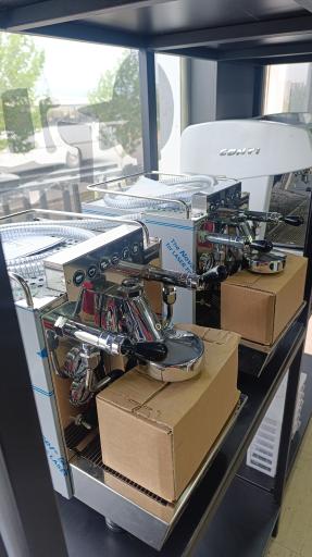 عکس تعمیرات و تجهیزات اسپرسو ساز 