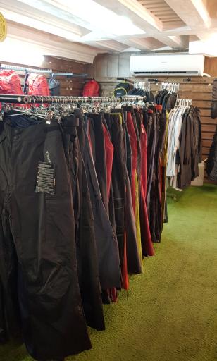 عکس فروشگاه کوهنوردی کوهپوش