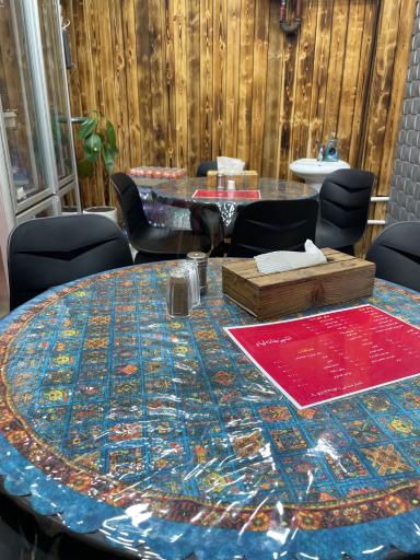 عکس آشپزخانه لیام