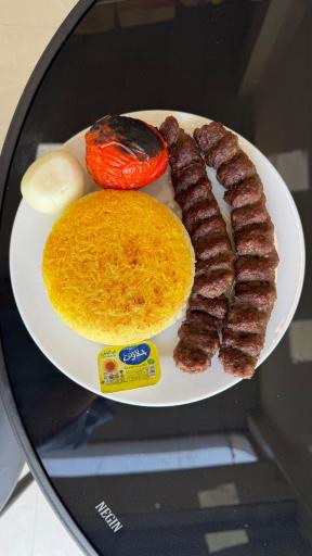 عکس آشپزخانه لیام