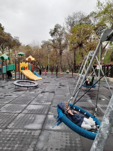 عکس زمین بازی کودکان پارک شهر