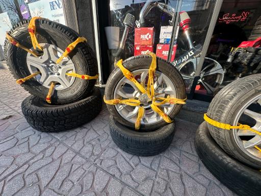 عکس مجموعه کاریزماتیک