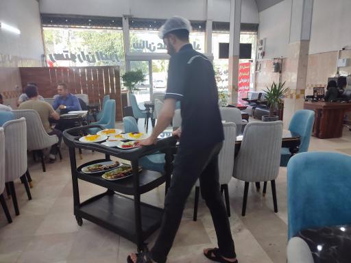 رستوران و نان داغ کباب داغ البرز