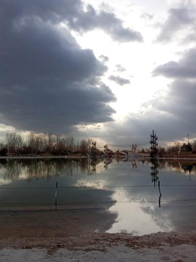عکس دریاچه سنجاقک
