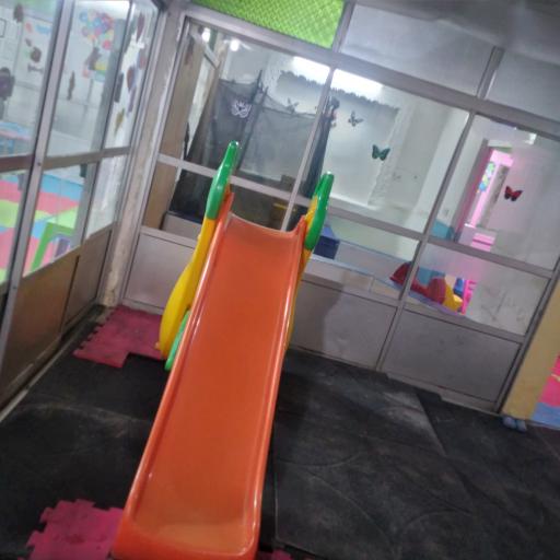 عکس مهد و پیش دبستانی و خانه کودک ریحانه