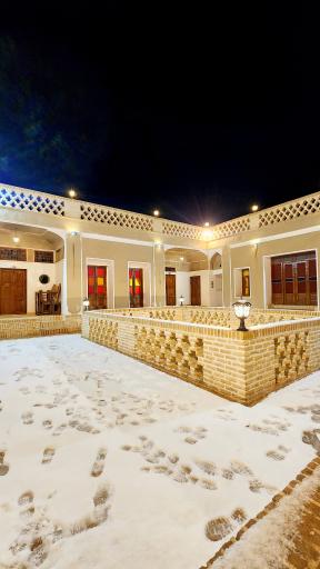 عکس اقامتگاه سنتی بام نایین 