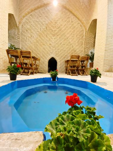 عکس اقامتگاه سنتی بام نایین 