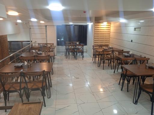 عکس رستوران رویال