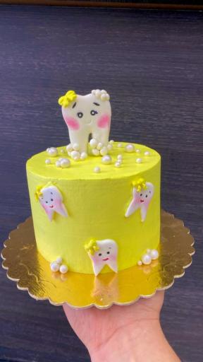 عکس شیرینی و شکلات محسنی