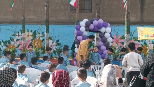 عکس دبستان پسرانه معمارزاده 