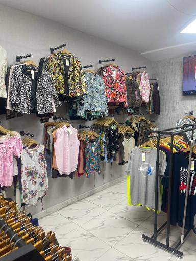 عکس فروشگاه پوشاک اورجینال