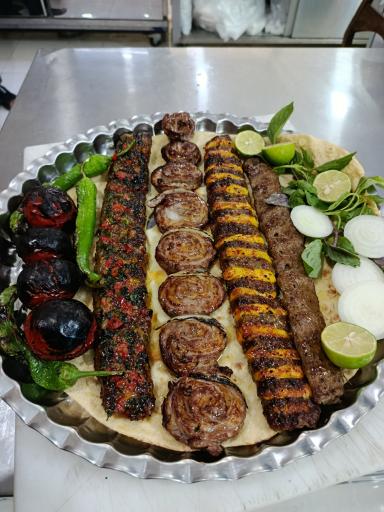 عکس نان داغ کباب داغ عمو طالب