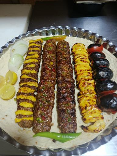 عکس نان داغ کباب داغ عمو طالب