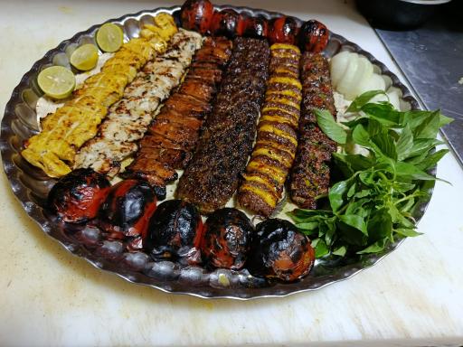 عکس نان داغ کباب داغ عمو طالب