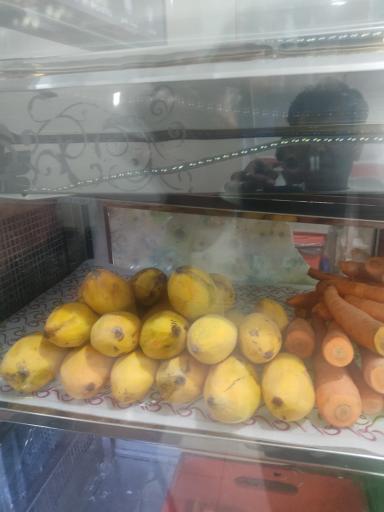 عکس فالوده بستنی شاتوت 