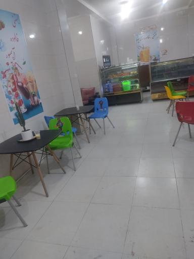 عکس فالوده بستنی شاتوت 