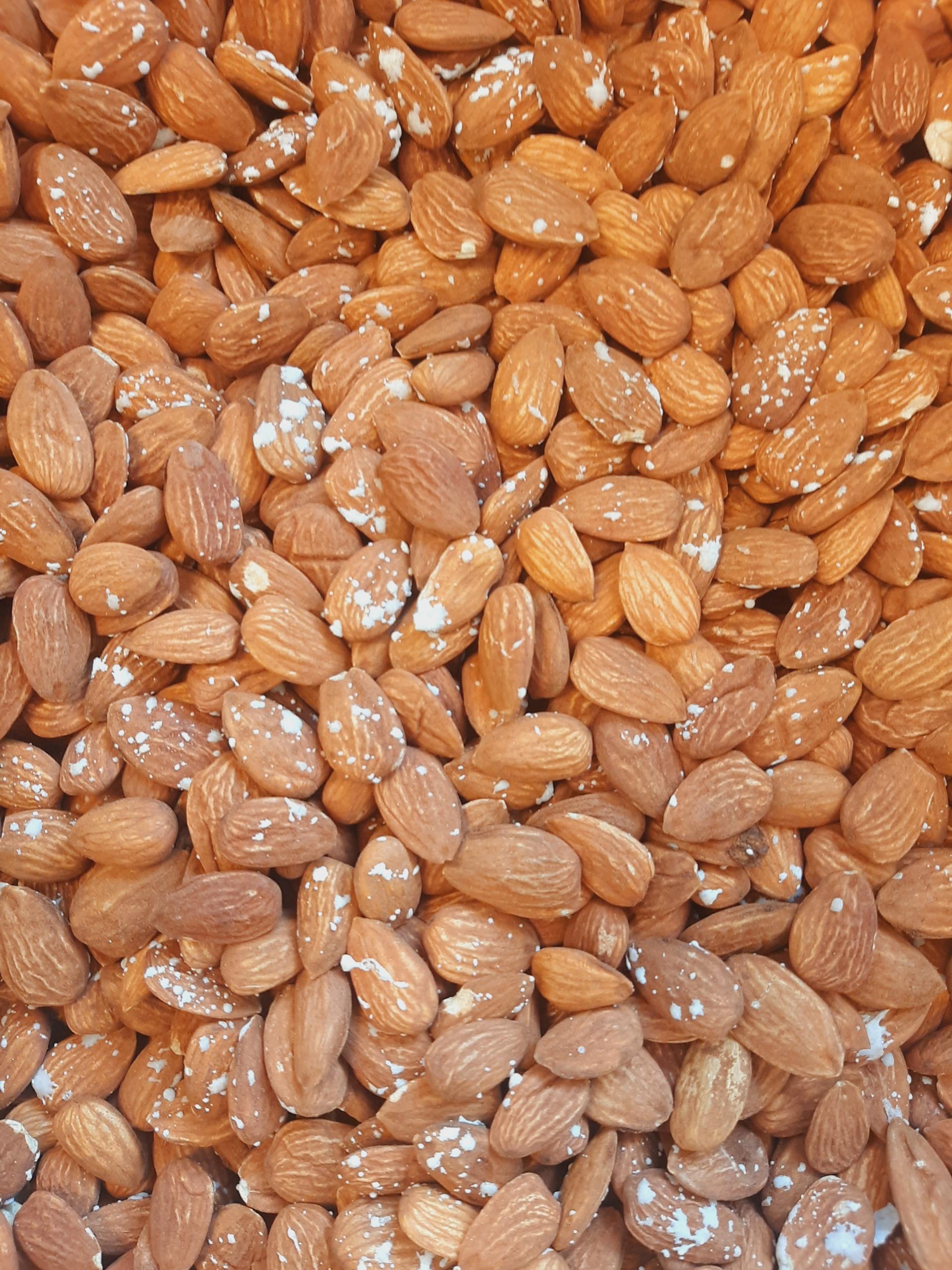 عکس آجیل پزی دیروزه