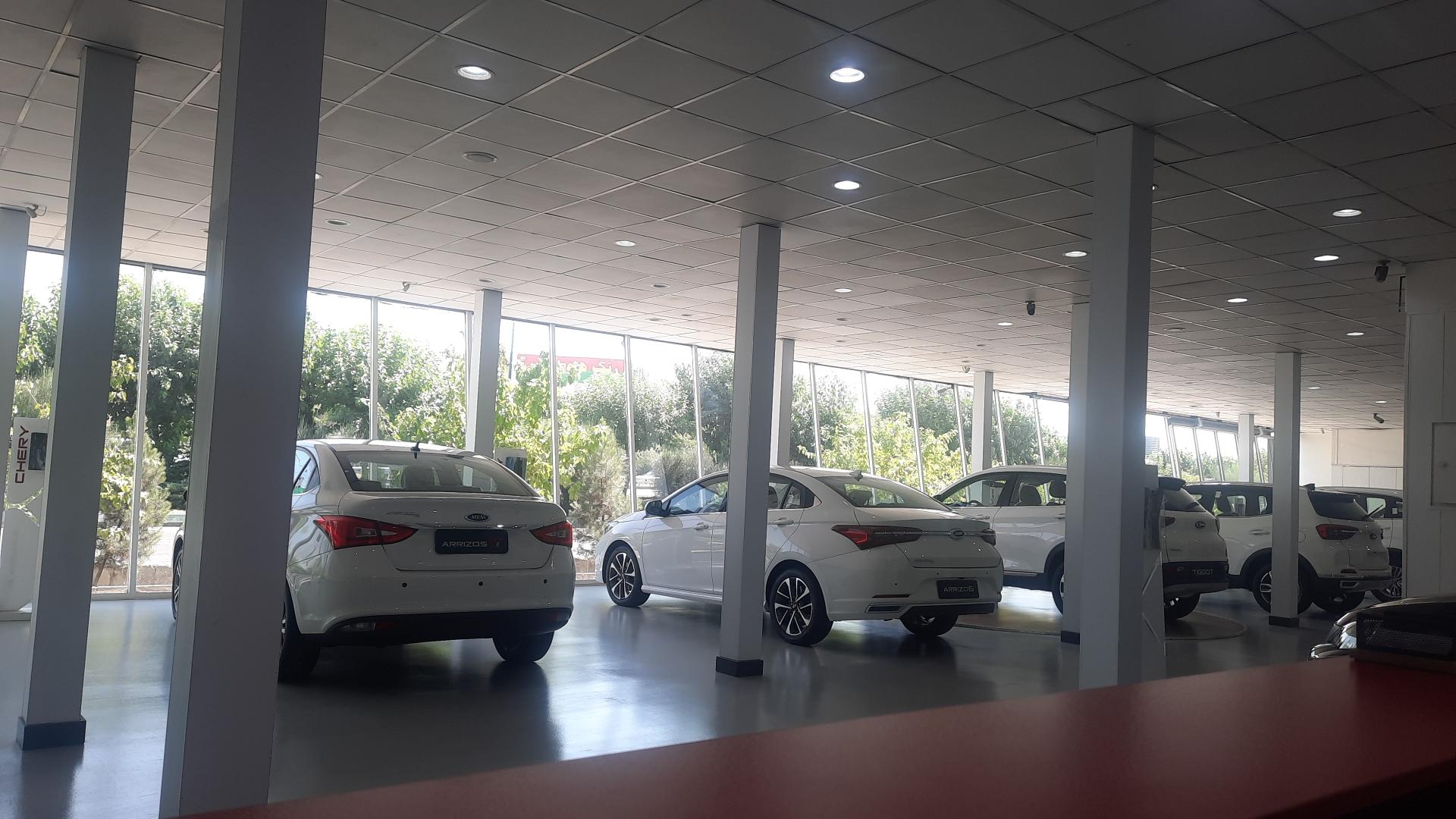 عکس نمایندگی 480 مدیران خودرو