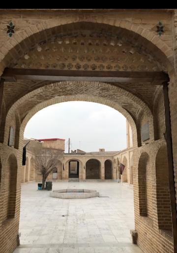 عکس آستان مقدس امامزادگان حمزه و احمد بن اسحاق علیه السلام