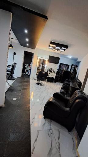 عکس سالن زیبایی آقای دوکارد 