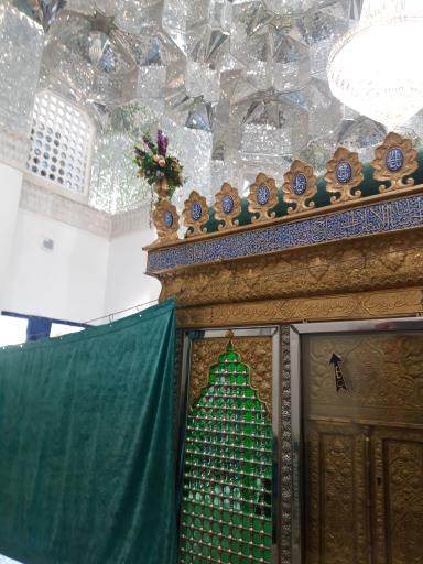 عکس آستان مقدس امامزادگان حمزه و احمد بن اسحاق علیه السلام