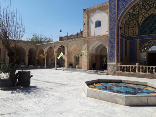 آستان مقدس امامزادگان حمزه و احمد بن اسحاق علیه السلام