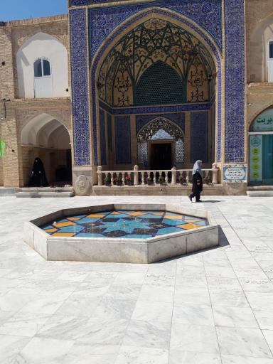 عکس آستان مقدس امامزادگان حمزه و احمد بن اسحاق علیه السلام