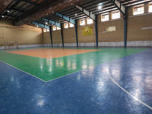 عکس سالن حلال احمر 