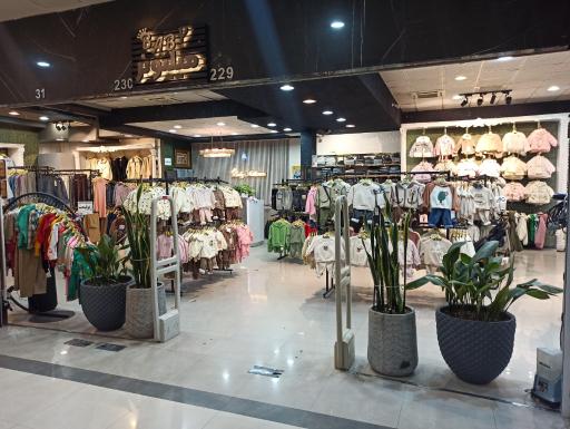 عکس مجتمع تجاری و گردشگری ویلاژ توریست