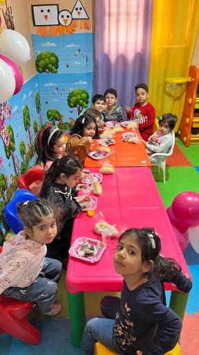 عکس خانه بازی دنیای شاد کودکی