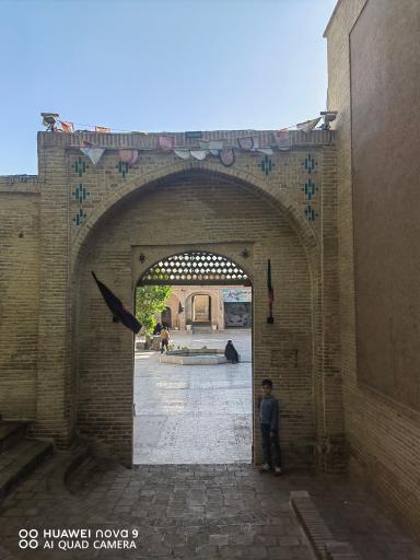 آستان مقدس امامزادگان حمزه و احمد بن اسحاق علیه السلام