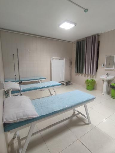 عکس درمانگاه مهرشفا فاروج