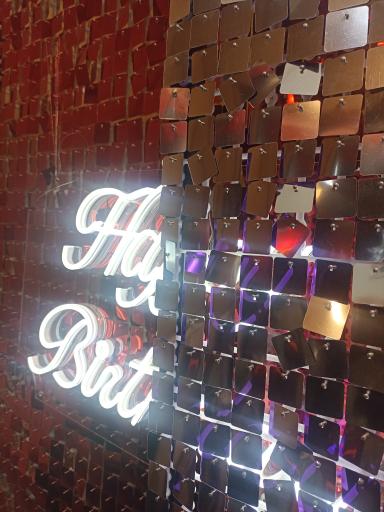 عکس لوازم اجاره ای شادی لند 