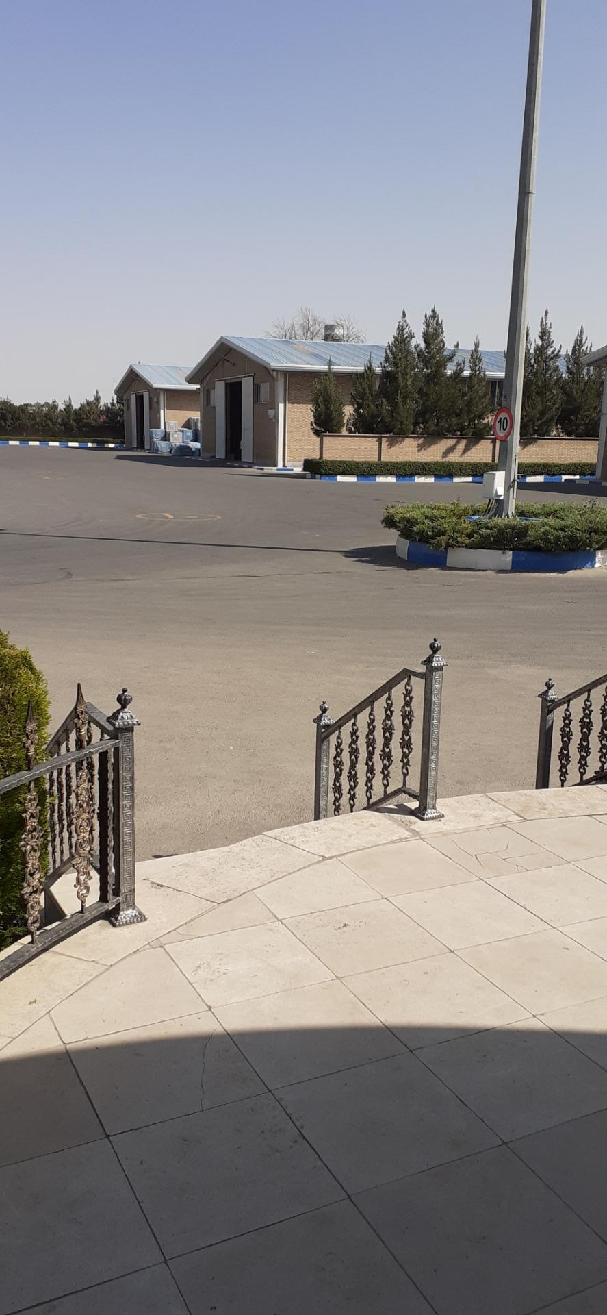 عکس انبار کاشی تبریز