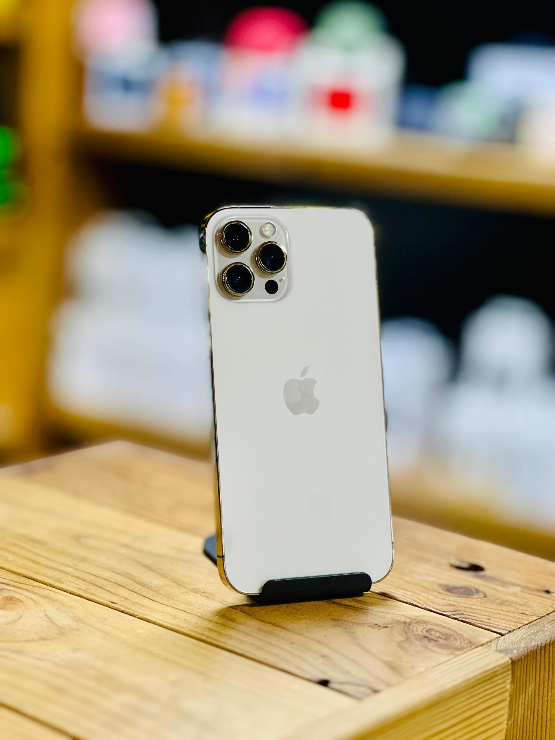 عکس موبایل اِس پلاس