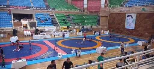 عکس مجموعه ورزشی ۶۰۰۰ نفره شهدای رشت