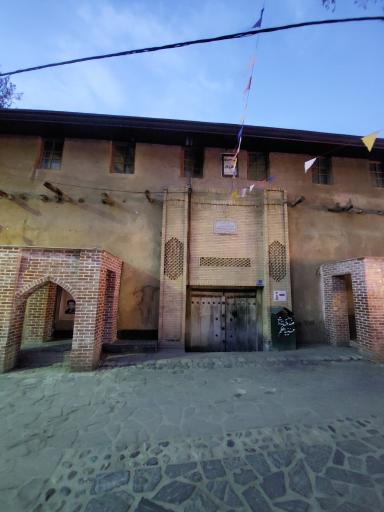 عکس سرای سنتی بزرگمهر