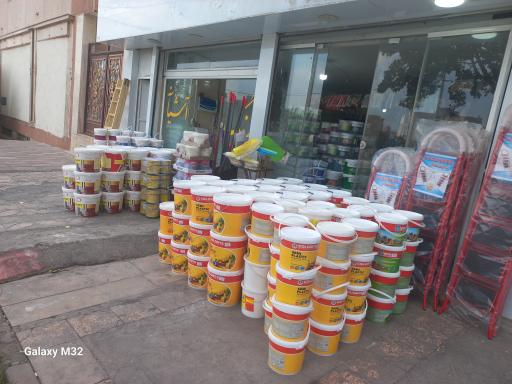 عکس فروشگاه رنگ آشیانه 