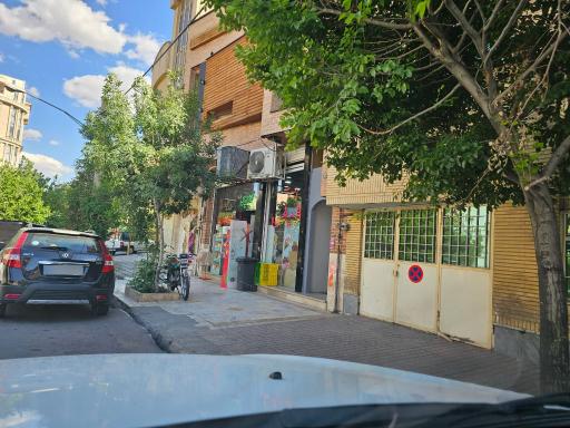 عکس لبنیات و بستنی مرسا