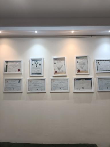 عکس کلینیک لیزر و زیبایی رویا