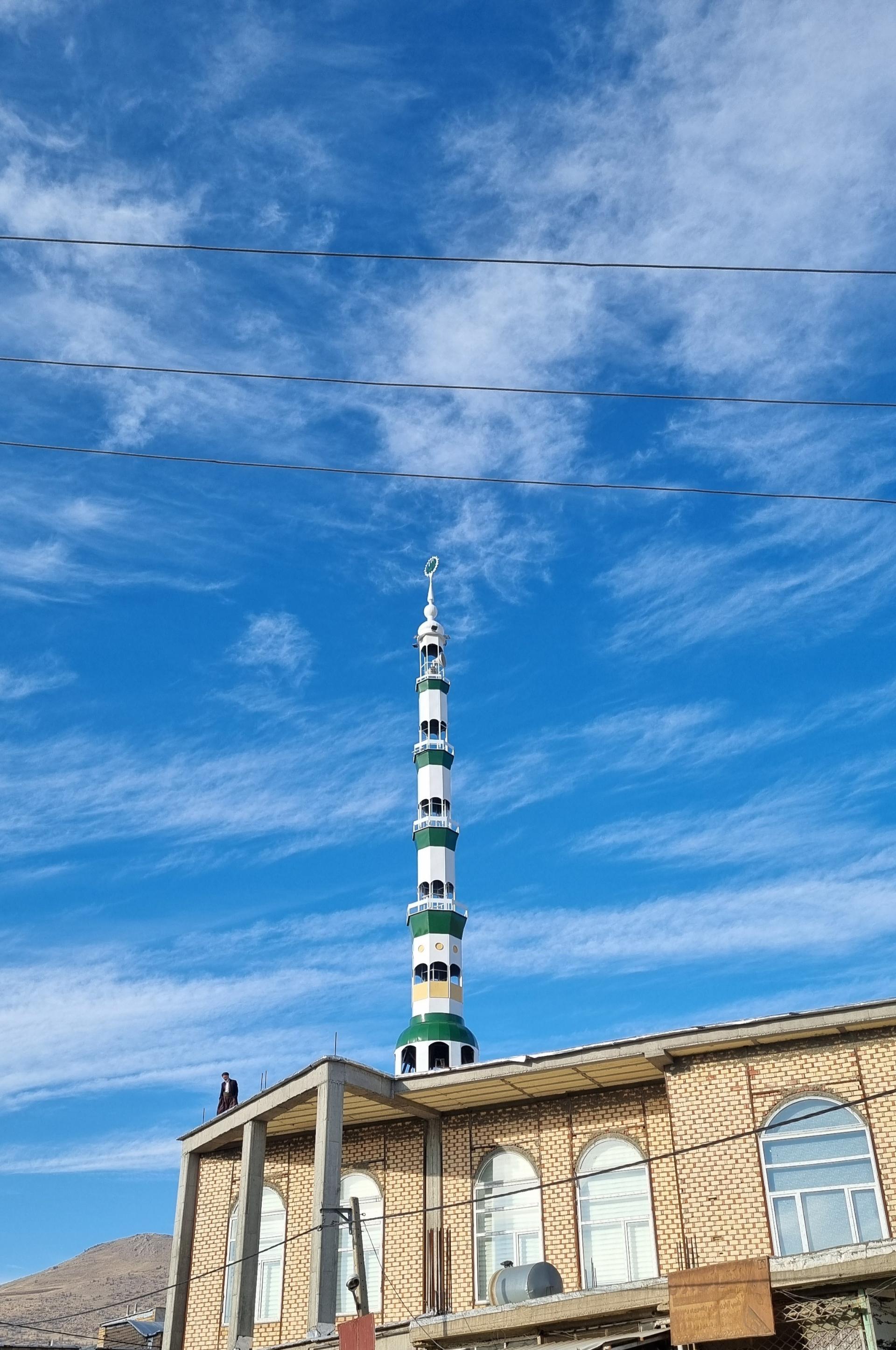 عکس مناره سازی استاد رسول نمکی