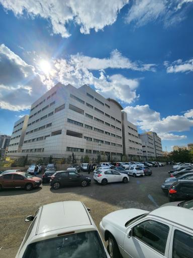 عکس دانشگاه آزاد اسلامی واحد تهران مرکزی مجتمع دانشگاهی آیت الله هاشمی رفسنجانی (نیایش)